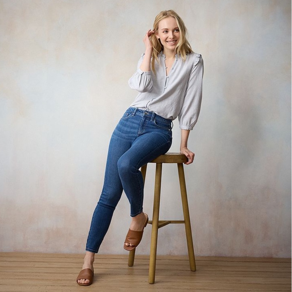 Women's Blue Jeans